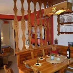 Haus Am Stein - Haus 1 בית נופש